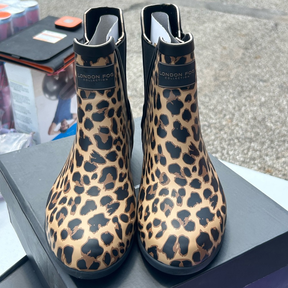 London Fog Piccadilly Leopard Ankle Rain Boots Women’s Size 9M - Picture 3 of 8